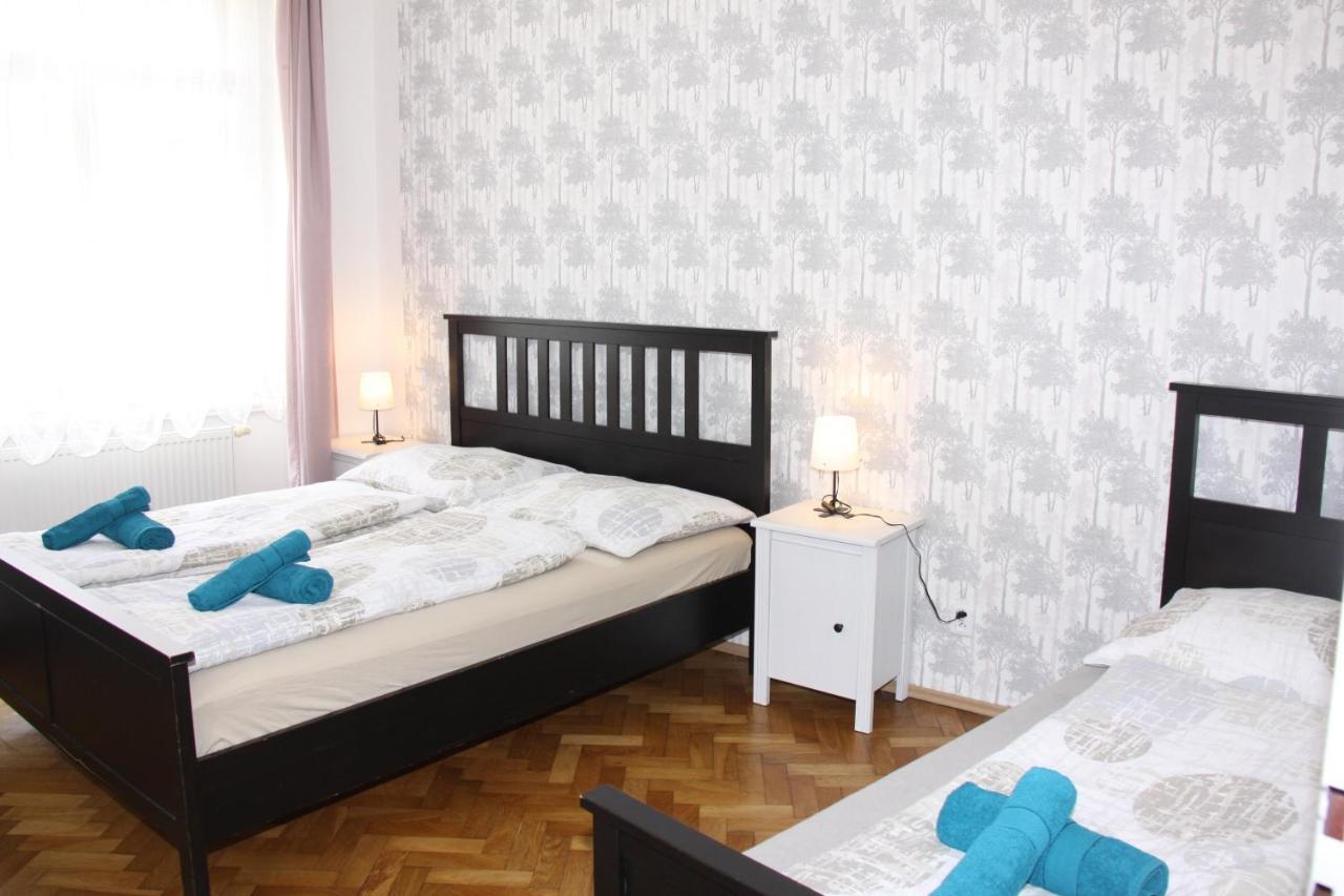 Central Prague Wenceslas Square Apartments Exterior foto